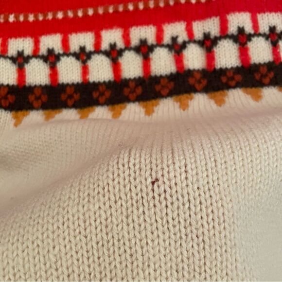 Macys vintage wool sweater - Picture 7 of 8